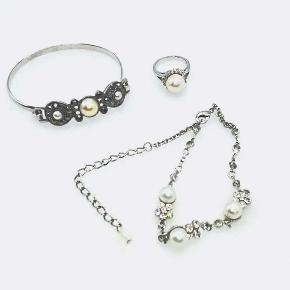 1970s Pearl Bead Costume  Ring, Bracelet and Anklet Jewellery
